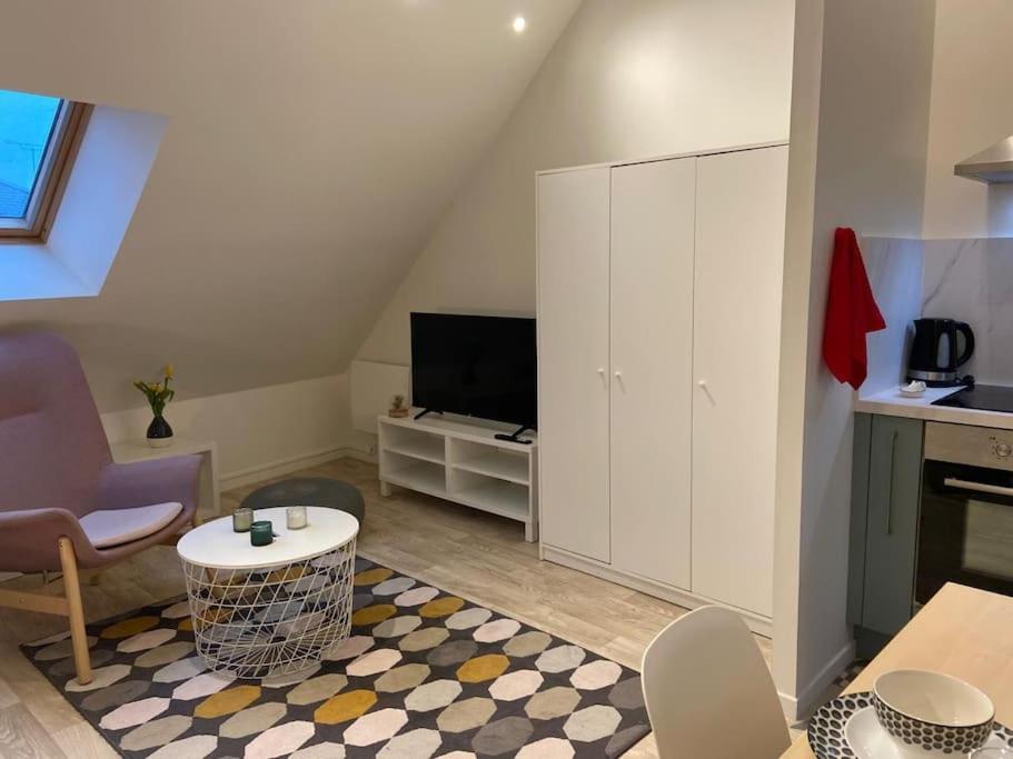 Cocon Au Calme En Hyper Centre Apartment ชาโต-เรอโนลต์ ภายนอก รูปภาพ